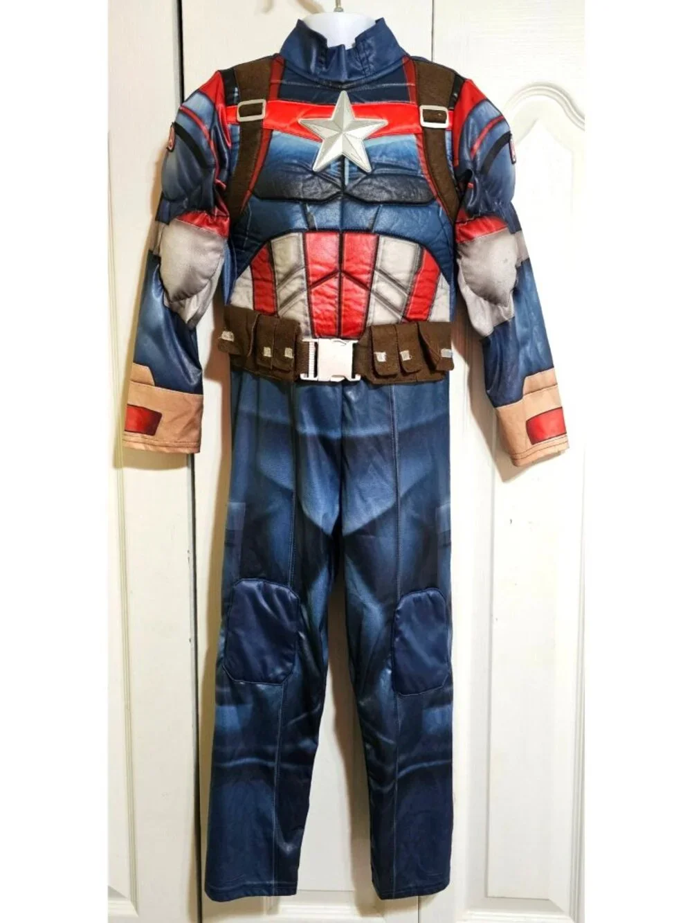 Disney Store Captain America Costume Boys 5-6 Marvel Avengers Shield - Picture 2 of 14